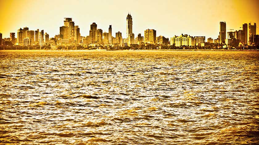 Mumbai-Skyline und Fluss