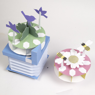 Arte della carta e origami gratuiti da stampare - Girandole per vasi di fiori | Brother Creative Center
