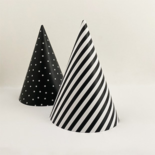 Décorations de fête imprimable gratuitement - Chapeaux de fête d'anniversaire noir et blanc | Brother Creative Center