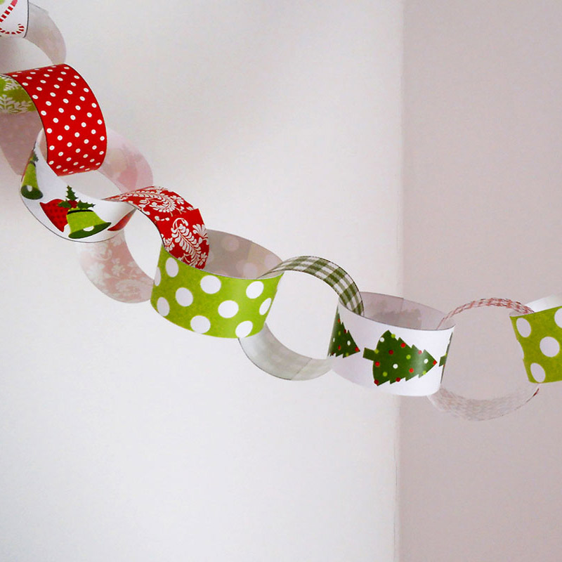 Christmas Paper Chain 1