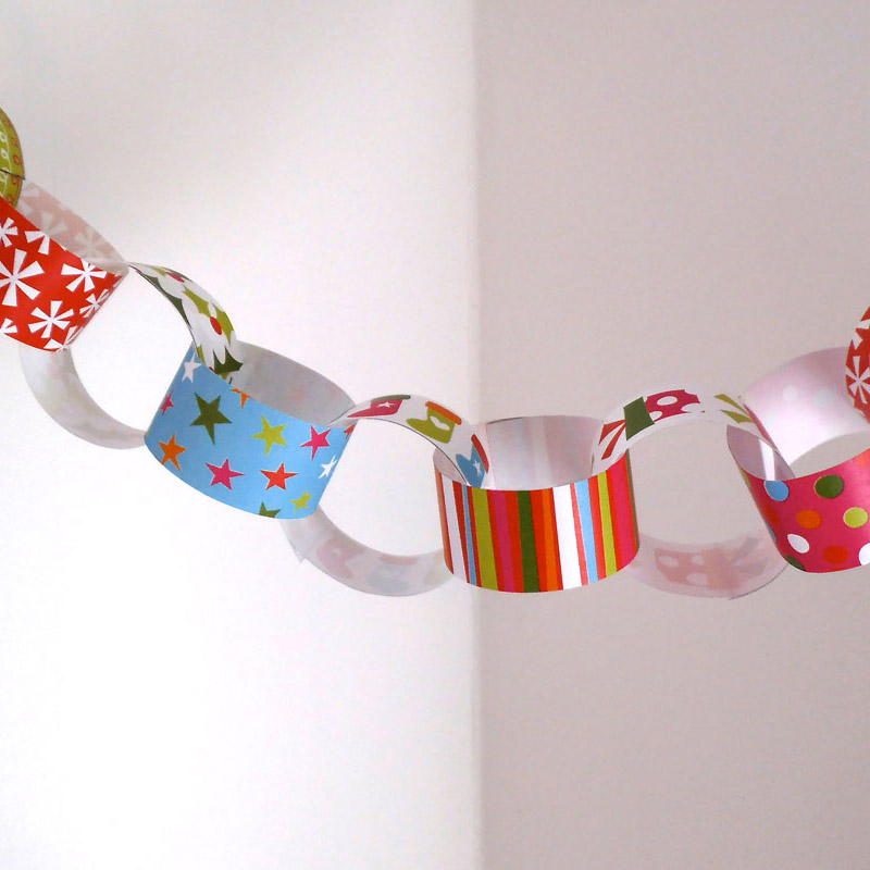 Christmas Paper Chain 2